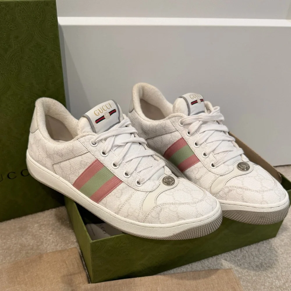 Gucci Sneakers - Picture 12 of 14
